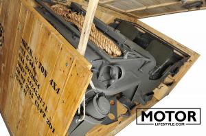 Jeep ww2 in crate008